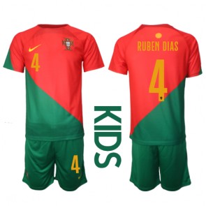 Portugal Ruben Dias #4 Hjemmebanesæt Børn VM 2022 Kort ærmer (+ korte bukser)